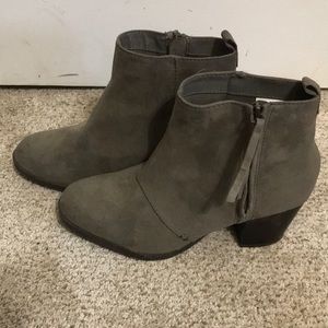 Old Navy faux suede booties